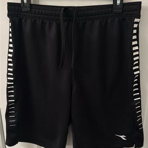 Diadora Mens Black Athletic Shorts/Workout Shorts - Size M Soccer/Football